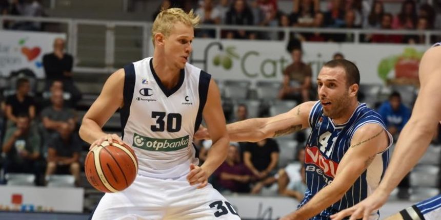 ZDBT 2016: KK Zadar – KK Budućnost 90-80. Maj Kovačević. Photo: Hrvoje Jalavić/PIXSELL ZDBT 2016: KK Zadar – KK Budućnost 90-80. Maj Kovačević. Photo: Hrvoje Jalavić/PIXSELL