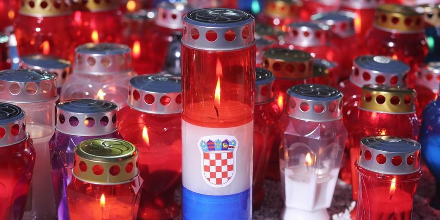 Svijeća, svijeće, domoljublje, groblje, obljetnica, Dan sjećanja, Vukovar, Škabrnja