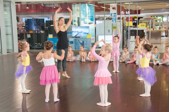 City Galleria: Predstavljanje Baletne udruge Pirueta