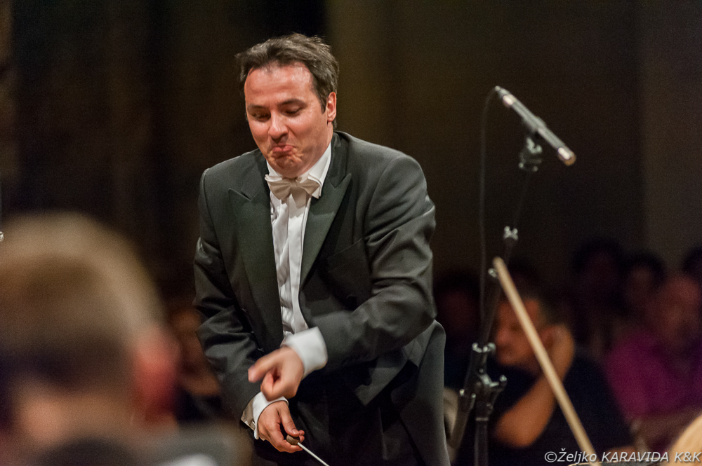 55. Glazbene večeri u Sv. Donatu: Koncert Zadarskog komornog orkestra i Romana Simovića, foto: Željko Karavida 55. Glazbene večeri u Sv. Donatu: Koncert Zadarskog komornog orkestra i Romana Simovića, foto: Željko Karavida