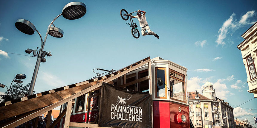 Osijek: Pannonian Challenge – preskok tramvaja Osijek: Pannonian Challenge – preskok tramvaja