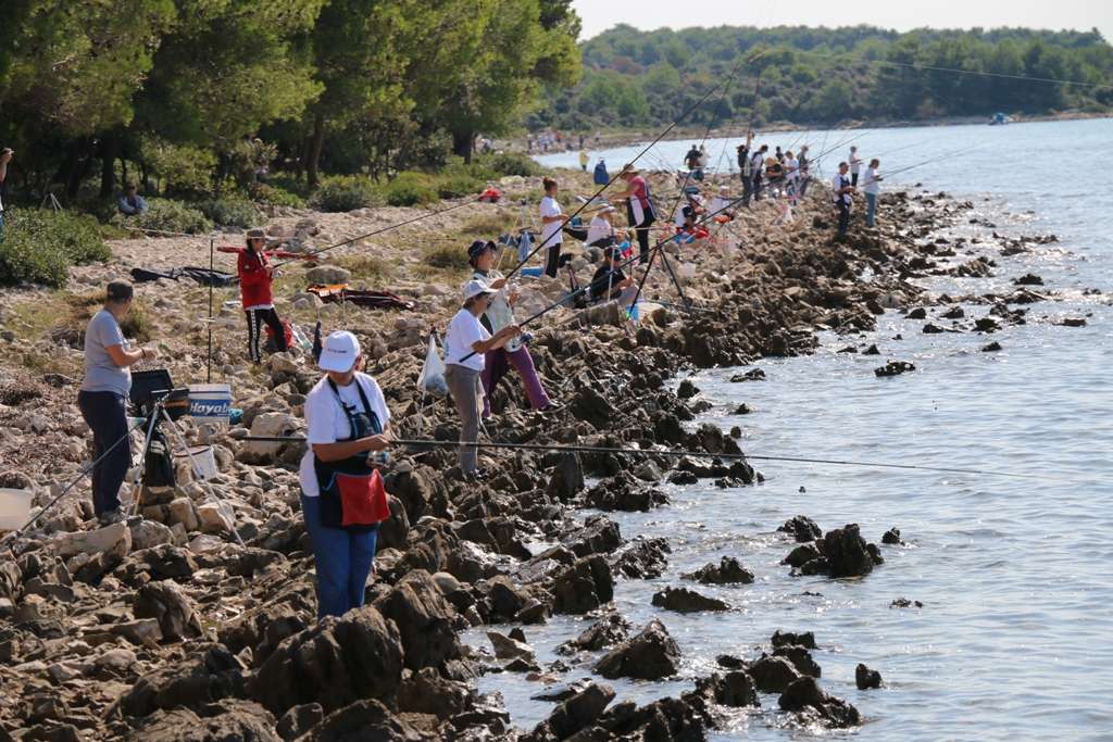 Vir: Međužupanijsko prvenstvo u sportskom ribolovu štapom s obale za seniorke Vir: Međužupanijsko prvenstvo u sportskom ribolovu štapom s obale za seniorke