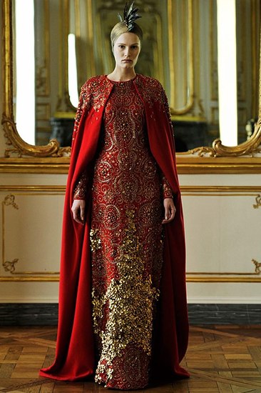 Alexander McQueen jesen/zima 2010/2011 – posljednja kolekcija (Vogue.de)