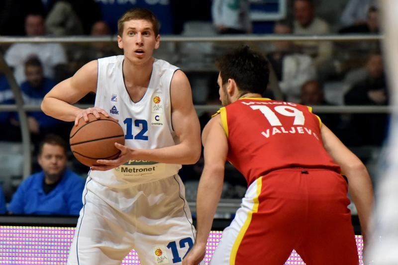 Zadar, Dvorana K. Ćosić: 26. kolo ABA lige, KK Zadar – KK Metalac 85-69. Photo: Dino Stanin/PIXSELL Zadar, Dvorana K. Ćosić: 26. kolo ABA lige, KK Zadar – KK Metalac 85-69. Photo: Dino Stanin/PIXSELL