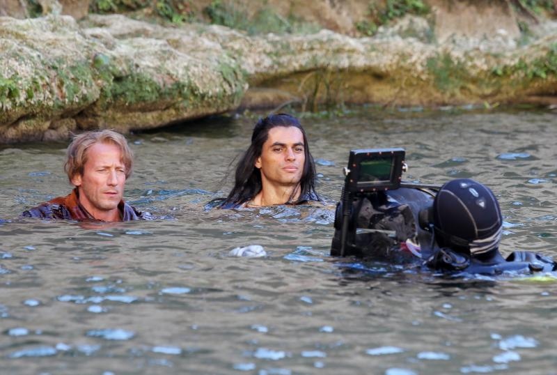 Film o cuvenom indijanskom poglavici Winnetou snima se na lokaciji nacionalnog parka Krka, gdje je prije vise od 50 godina snimana i prva verzija istoimenog filma. Film o cuvenom indijanskom poglavici Winnetou snima se na lokaciji nacionalnog parka Krka, gdje je prije vise od 50 godina snimana i prva verzija istoimenog filma.