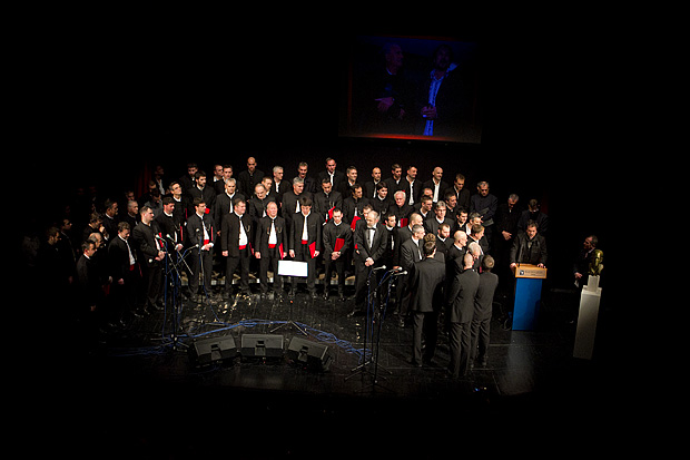 HNK Zadar: “Ljubi s ljubavlju”, foto: Leo Banić HNK Zadar: “Ljubi s ljubavlju”, foto: Leo Banić