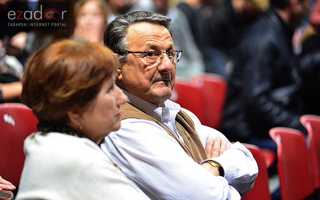 Mjuzikl Mamma Mia kazališta Komedija u dvorani Krešimir Ćosić