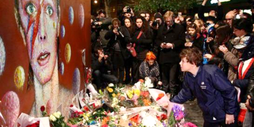 Mural posvećen Davidu Bowieu u Brixtonu. Screenshot