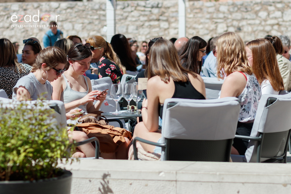 Đir po gradu, subotnja špica 6. travnja 2019. Đir po gradu, subotnja špica 6. travnja 2019.