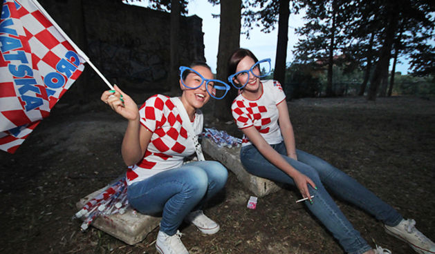 Navijačko ludilo u Zadru, 10. lipnja 2012. (foto:Saša Čuka)