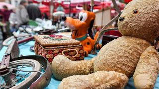 Zagreb: Sajam antikviteta na Britanskom trgu