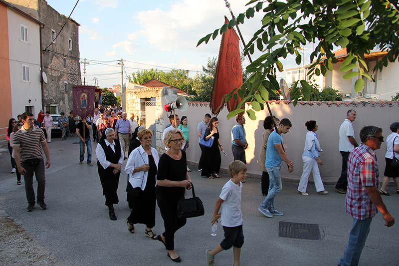 Arbanasi: Procesija povodom blagdana Tijelova 19. lipnja 2014.  foto: Bernard Kotlar