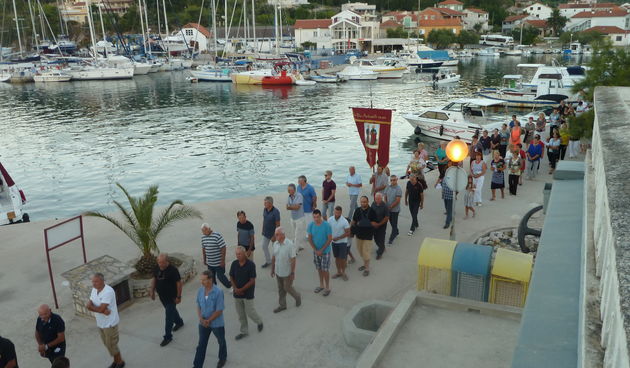 Na Ižu proslavljeni blagdani Velike Gospe i Svetog Roka