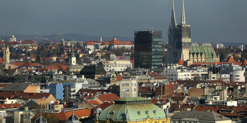 28.11.2013., Zagreb – Panoramski pogled na centar grada Zagreba iz hotela Westin. GRAD ZAGREB Photo: Anto Magzan/PIXSELL 28.11.2013., Zagreb – Panoramski pogled na centar grada Zagreba iz hotela Westin. GRAD ZAGREB Photo: Anto Magzan/PIXSELL