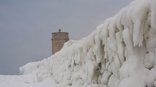 Senj u zagrljaju ledenog pokrivača, foto: Leo Banić