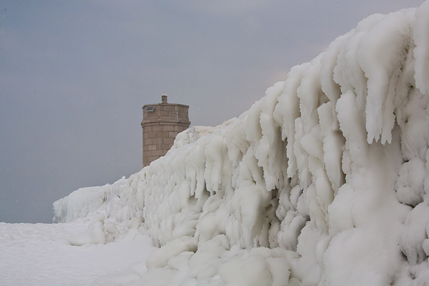 Senj u zagrljaju ledenog pokrivača, foto: Leo Banić