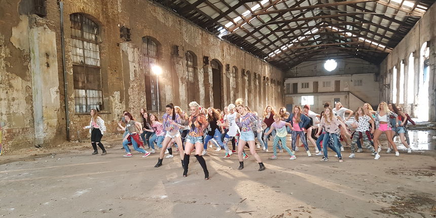 Colonia snimila novi spot za pjesmu “Lei lei”