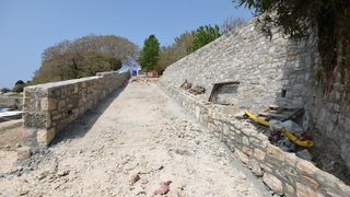 Pri kraju su radovi na obnovi prilaza fontani na Karmi.