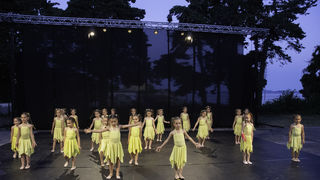 Gesta na Kapetanskom: Premijera predstave Pila naopako