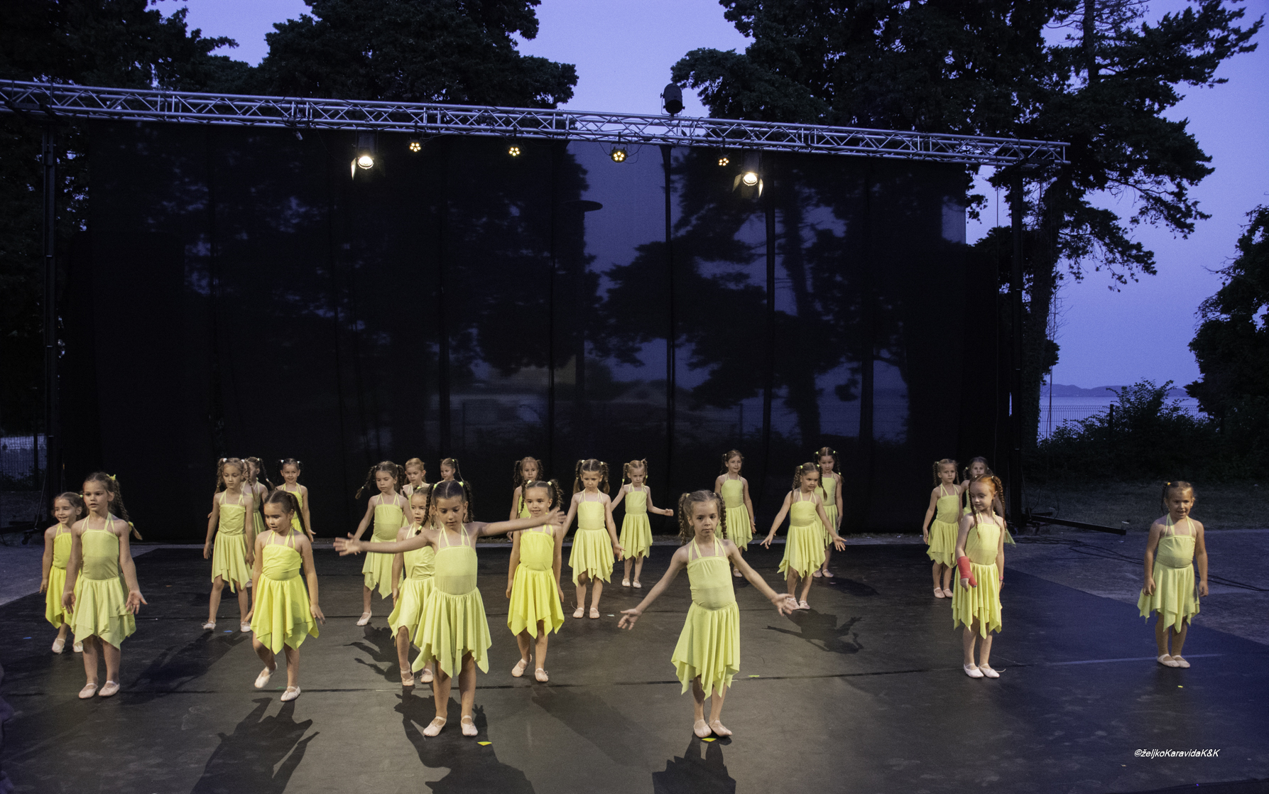 Gesta na Kapetanskom: Premijera predstave Pila naopako