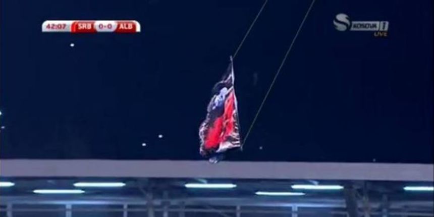 Albanska zastava, Dron