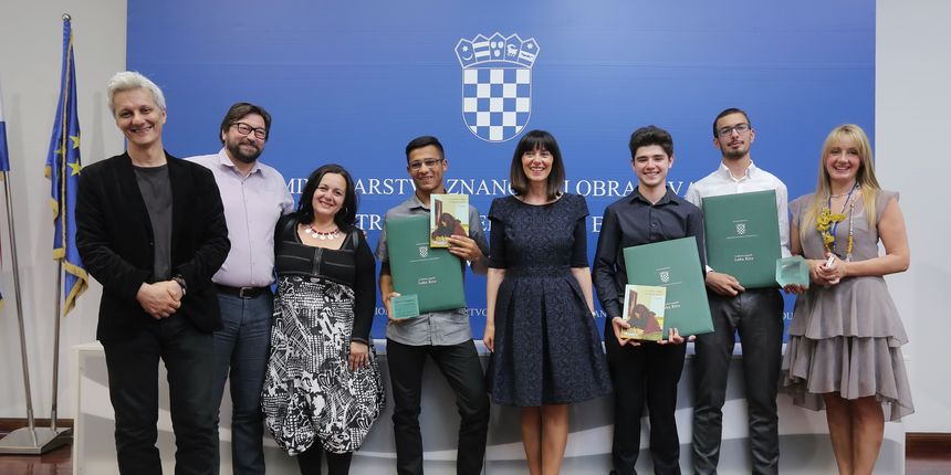 Dražen Oršuš, Fran Markulin i Karlo Korona dobitnici su Godišnje nagrade “Luka Ritz” Dražen Oršuš, Fran Markulin i Karlo Korona dobitnici su Godišnje nagrade “Luka Ritz”