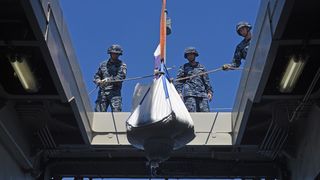 Zadarski podvodni arheolozi na istraživanju ostataka potopljenog aviona kod Visa Zadarski podvodni arheolozi na istraživanju ostataka potopljenog aviona kod Visa