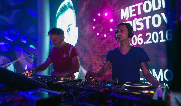 Metodi Hristov “zapalio” prepun Cocomo Club pred Hideout!