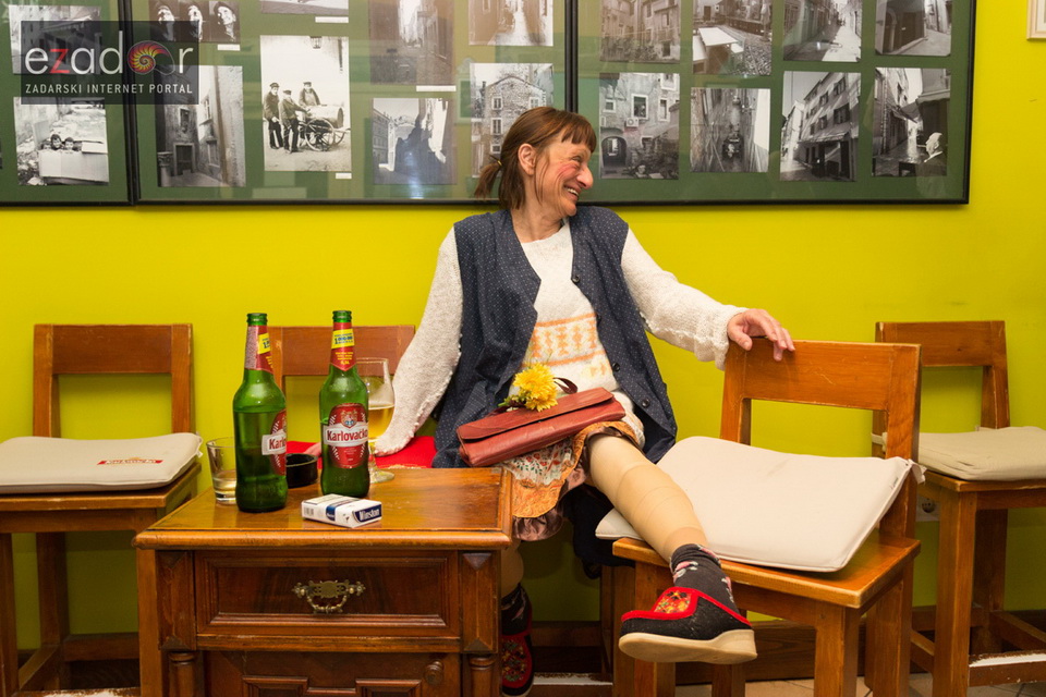 Cafe bar Doma: Povratak u Dolinu ćupova Cafe bar Doma: Povratak u Dolinu ćupova