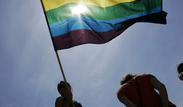 Zagreb, 180611.
Na Trgu zrtava fasizma poceo je “Zagreb Pride 2011”. 
Tema ovogodisnje Povorke ponosa Zagreb Pridea je “Nasih prvih deset”, kojom se zeli zatvoriti prvo desetljece borbe za LGBT prava u Hrvatskoj. Povorka sa Trga zrtava fasizma krece prema