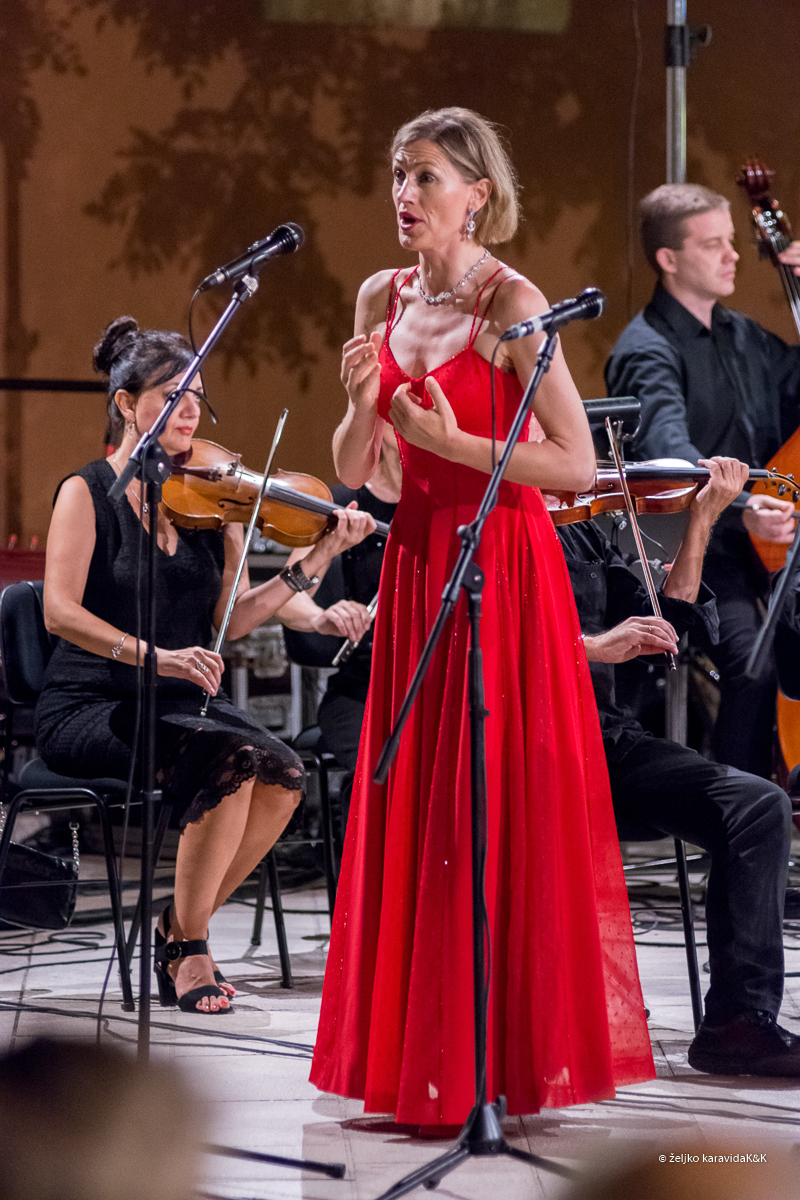 Società Filarmonia iz Italije za kraj Glazbenih večeri u sv. Donatu Società Filarmonia iz Italije za kraj Glazbenih večeri u sv. Donatu