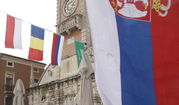 Srpska zastava na Narodnom trgu u Zadru, Jure Miskovic / CROPIX