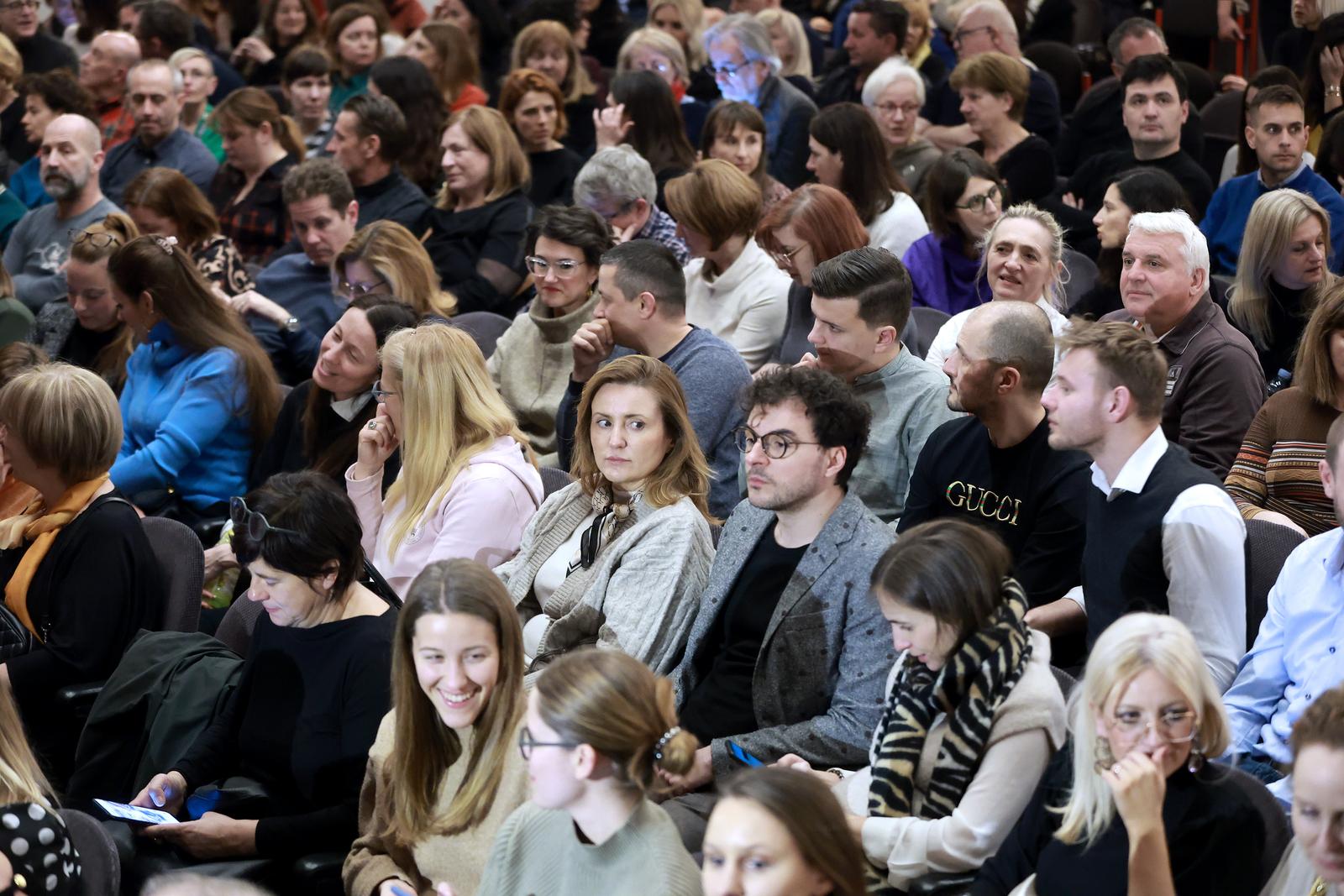 Predstava Lepa Brena Project u kazalištu Kerempuh Predstava Lepa Brena Project u kazalištu Kerempuh