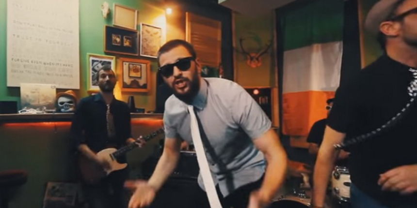 Postolar Tripper: Irska