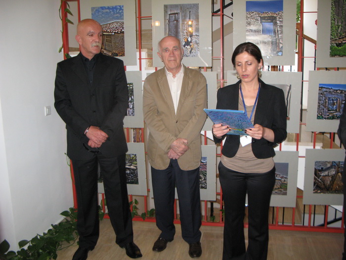 Otvorena izložba “Arbanaška stara ognjišta” Bernarda Kotlara Otvorena izložba “Arbanaška stara ognjišta” Bernarda Kotlara