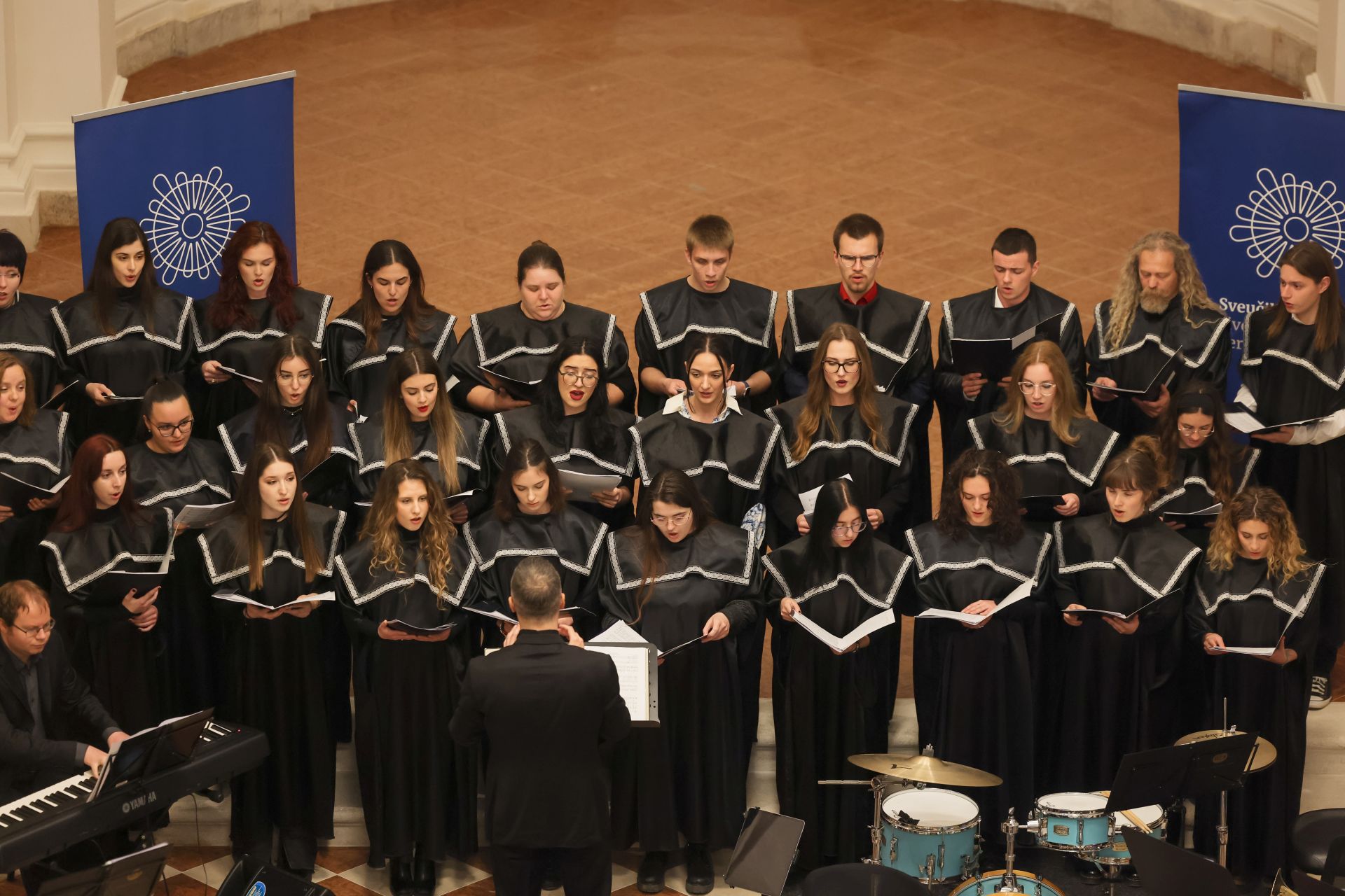 Koncert Sveučilište gradu Zadru na dar Koncert Sveučilište gradu Zadru na dar