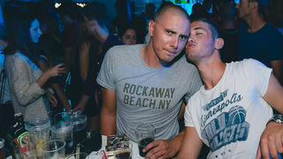 Turanjska fešta u Menfisto baru, 16.7.2015. (foto: Ivan Toman) Turanjska fešta u Menfisto baru, 16.7.2015. (foto: Ivan Toman)