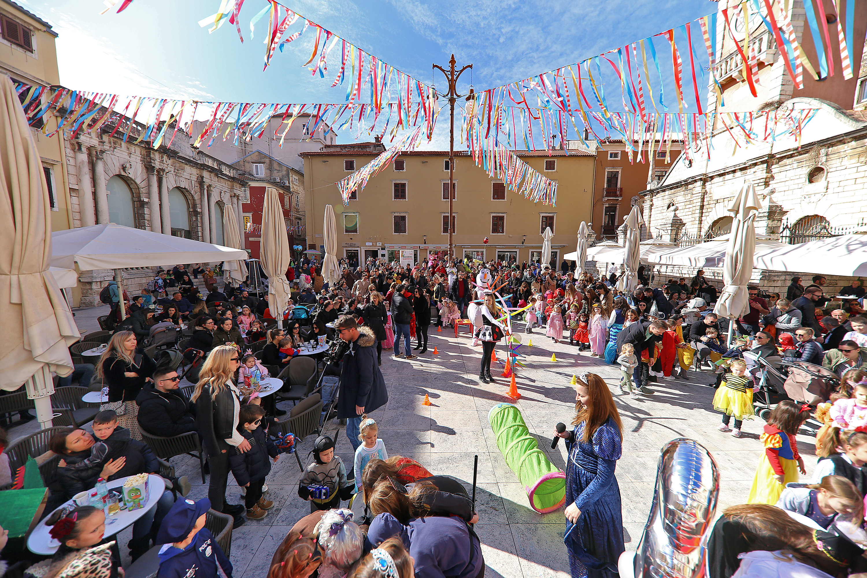 “Šareni Maskograd”: Dječji karneval na Narodnom trgu