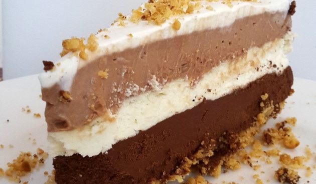 Jednostavna torta s tri vrste čokolade, Foto:  Foto: Srđan Brajković, gastro.hr