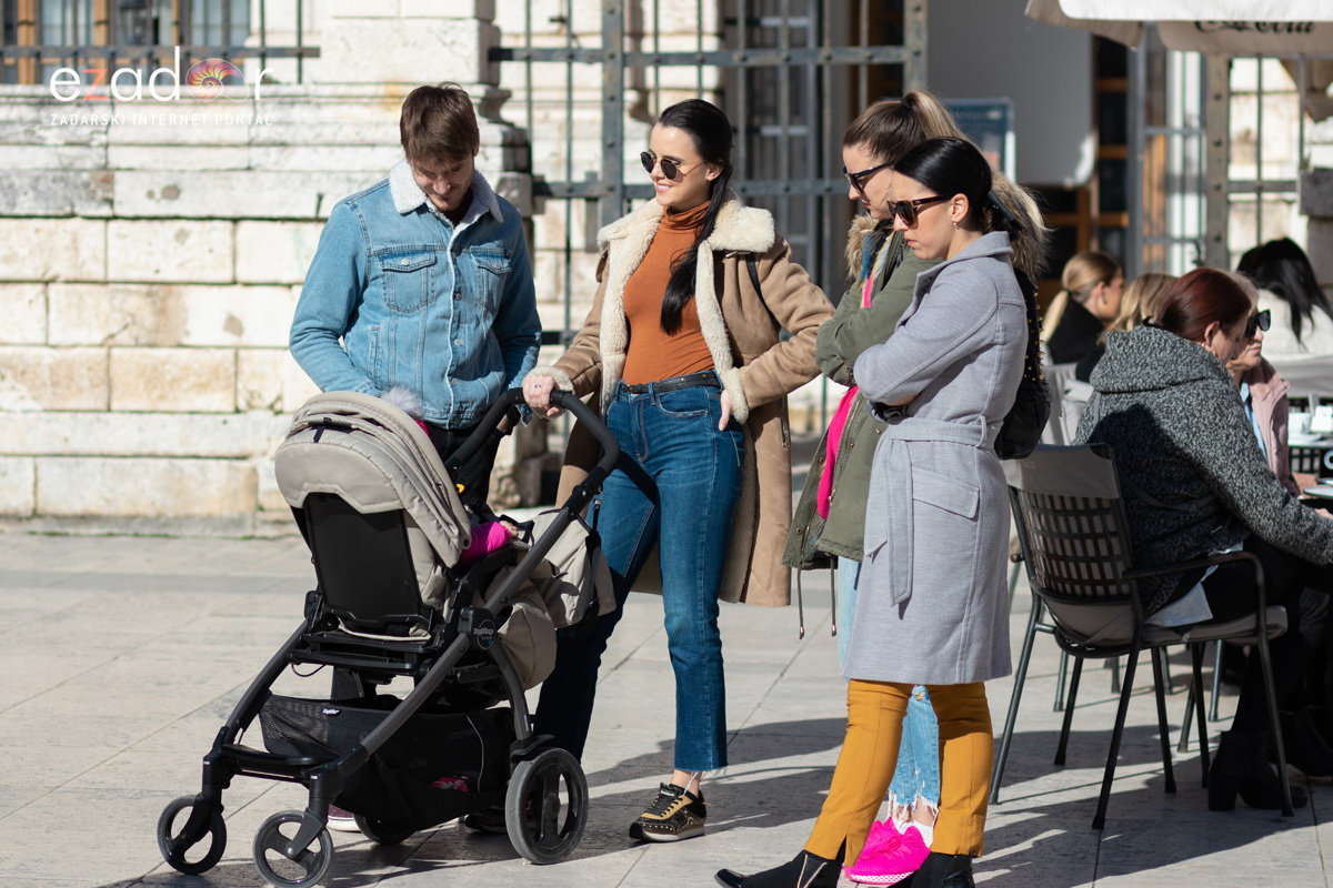Đir po gradu, subotnja špica 16. veljače 2019. Đir po gradu, subotnja špica 16. veljače 2019.
