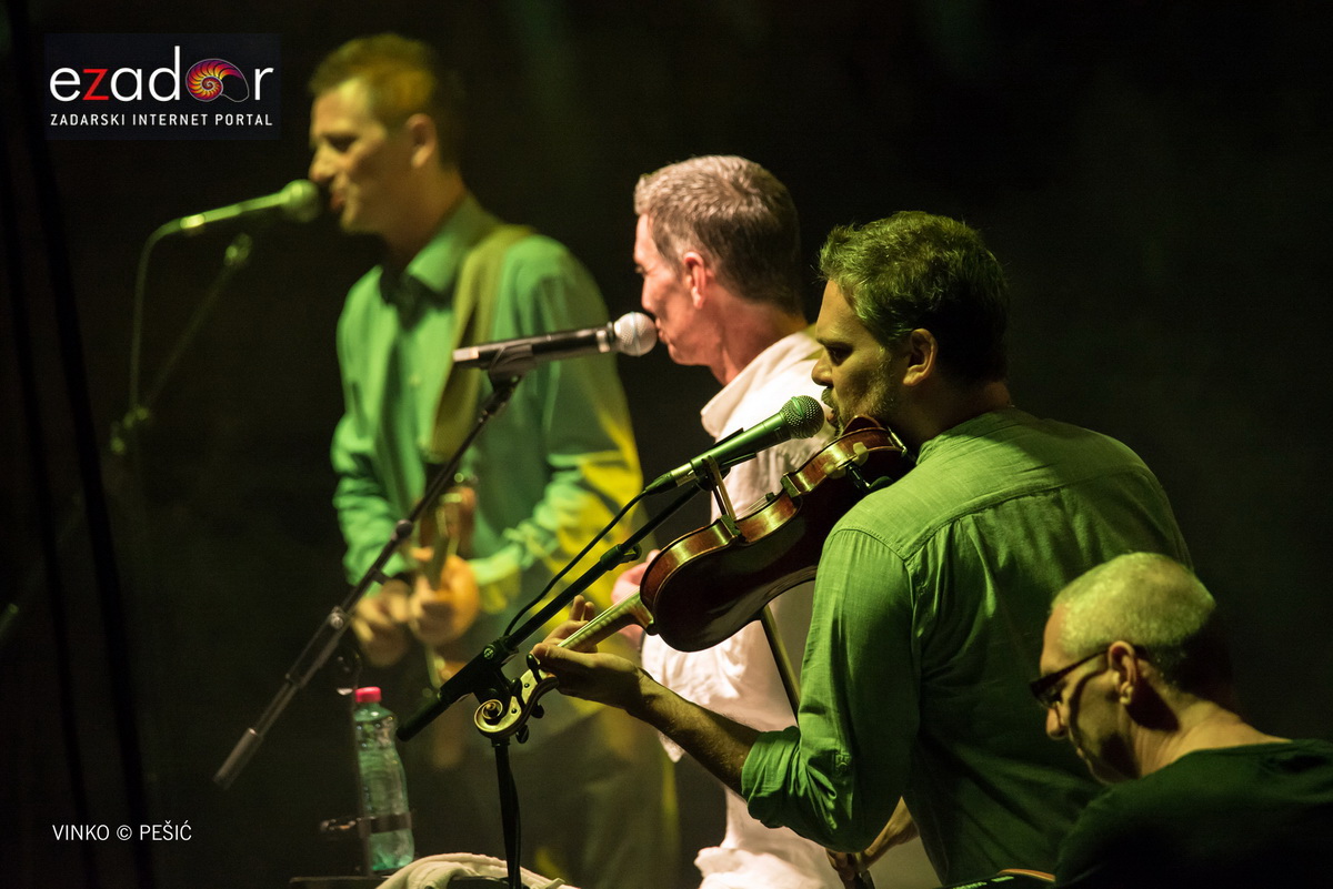 Massimo @ bazen Ilirije u Biogradu na Moru