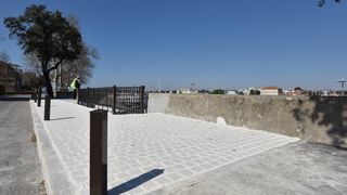 17.03.2016., Zadar – Danas je otvoren promet na Muraju koji je bio obustavljen zbog radova na vratima Svetog Krsevana u sklopu EU projekta HERA. Prema najavi iz Zupanije 6. travnja tog ce se dana svecano otvoriti Prolaz cara Augusta i Vrata sv. Krsevana. 17.03.2016., Zadar – Danas je otvoren promet na Muraju koji je bio obustavljen zbog radova na vratima Svetog Krsevana u sklopu EU projekta HERA. Prema najavi iz Zupanije 6. travnja tog ce se dana svecano otvoriti Prolaz cara Augusta i Vrata sv. Krsevana.