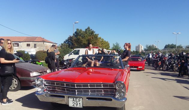 Start utrke oldtimera u uvali Bregdetti