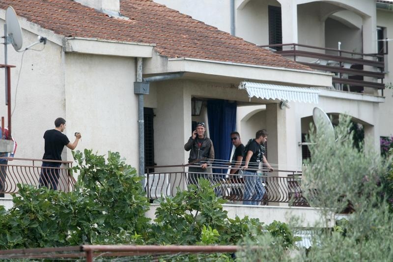 Sveti Filip i Jakov: Brutalna deložacija majke i sina Sveti Filip i Jakov: Brutalna deložacija majke i sina