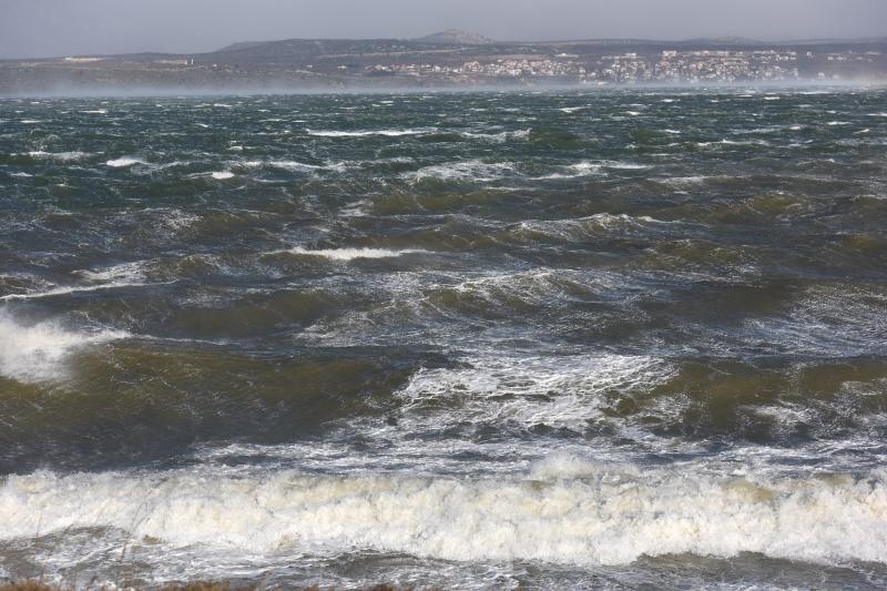 Zaledilo more kod Karina