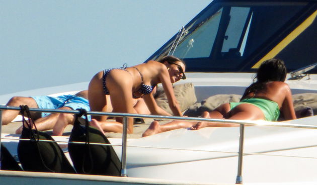 Emily Ratajkowski, Gigi Hadid