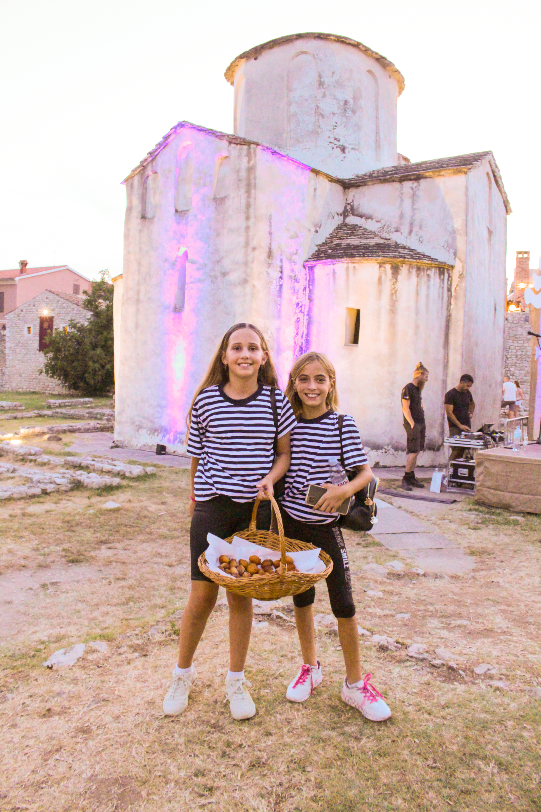 Svečano i atraktivno održana univerzalna i autohtona 22. Ninska šokolijada Svečano i atraktivno održana univerzalna i autohtona 22. Ninska šokolijada