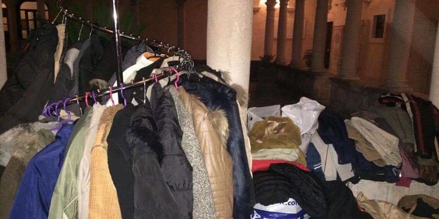 Akcija “Jakna više” u klaustru sv. Frane Akcija “Jakna više” u klaustru sv. Frane