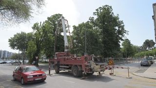 Iako se priblizava pocetak turisticke sezone, stara gradska jezgra pretvorena je u veliko gradiliste. Photo: Dino Stanin/PIXSELL Autor Dino Stanin/PIXSELL Ključne riječi bager, turisticka sezona, skele, raskopano, cesta, radovi, Iako se priblizava pocetak turisticke sezone, stara gradska jezgra pretvorena je u veliko gradiliste. Photo: Dino Stanin/PIXSELL Autor Dino Stanin/PIXSELL Ključne riječi bager, turisticka sezona, skele, raskopano, cesta, radovi,