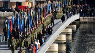 Mimohod postrojbi sudionica VRO Maslenica ulicama Zadra u povodu 24. obljetnice Mimohod postrojbi sudionica VRO Maslenica ulicama Zadra u povodu 24. obljetnice